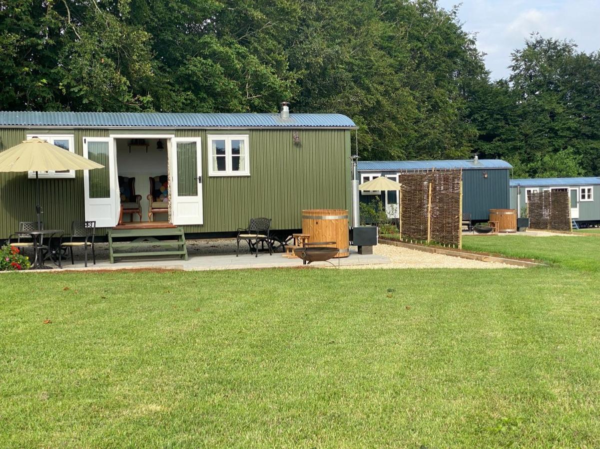 The Bibury - Westwell Downs Shepherd Huts Oksford Zewnętrze zdjęcie
